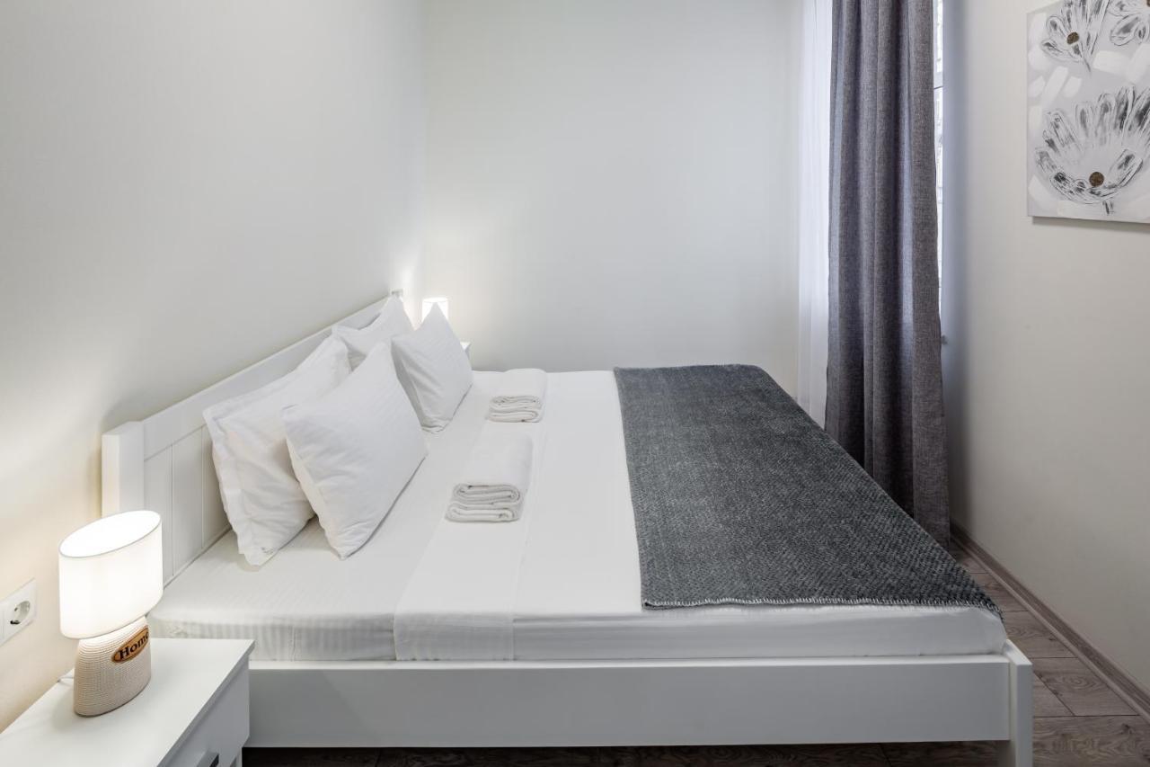 Apartment Alfa Kulisha 40 Lviv